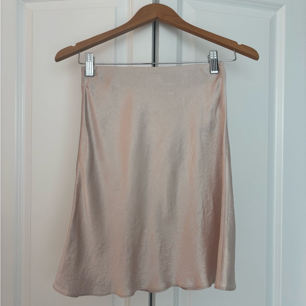Babaton Satin Mini Skirt in Light Blush Pink Size 0